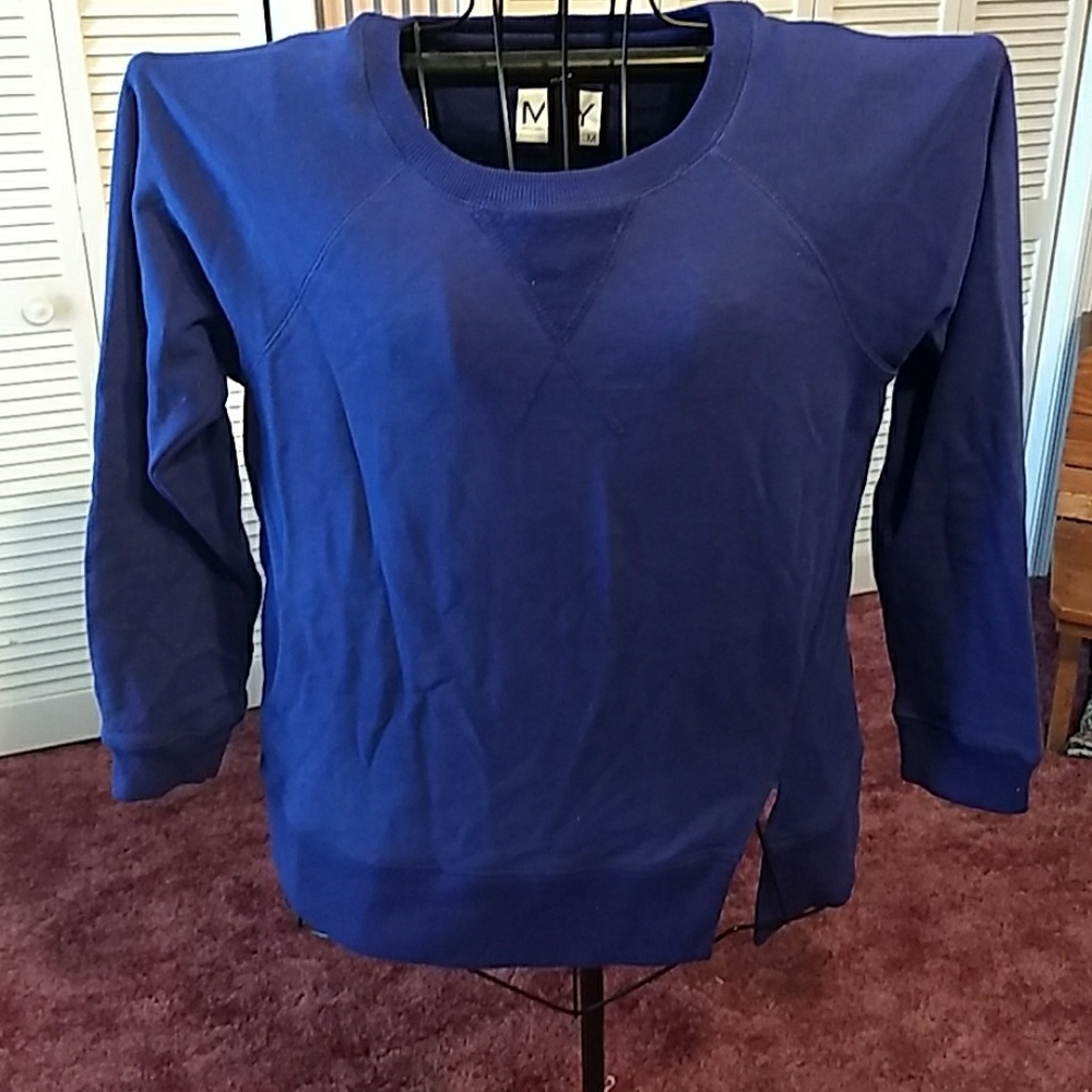 Royal blue light weight, not thick material